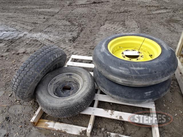 Tires- Goodyear Wrangler AT 235-75R15 M-S on 5-hole steel rim, _1.JPG